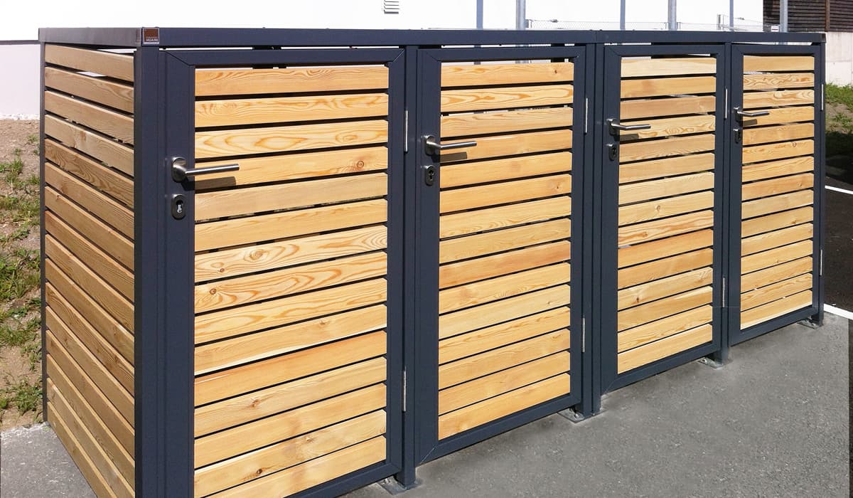 <h5>Mülltonnen-Boxen mit Drehtür aus Holz</h5>